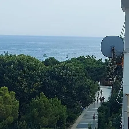 Kompleksi Fishta K6 아파트